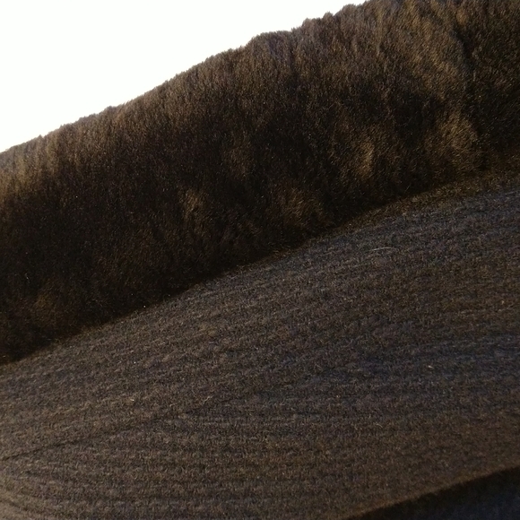 Fields of Tulsa vintage black fur collared jacket - Picture 7 of 15